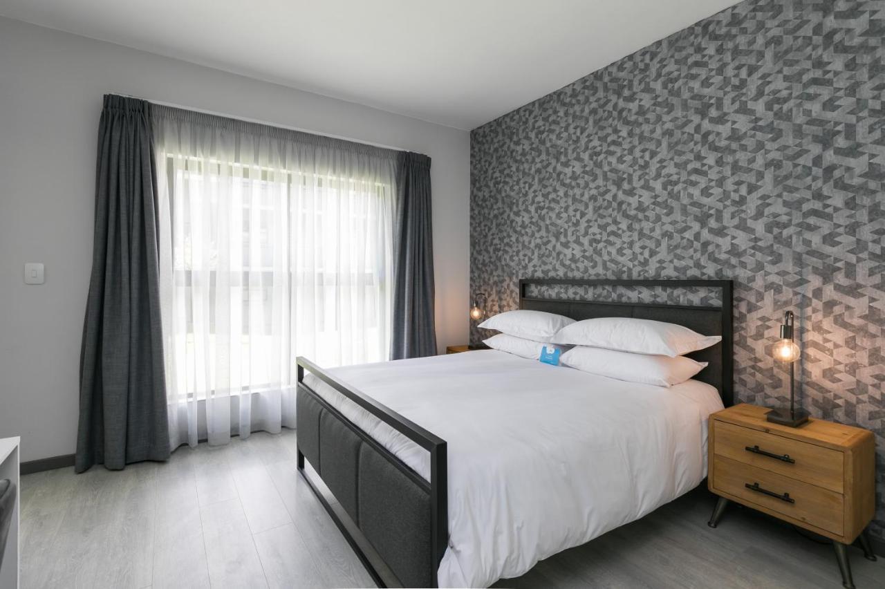 Stay Ulo At Atholl Gate Йоханнесбург Экстерьер фото